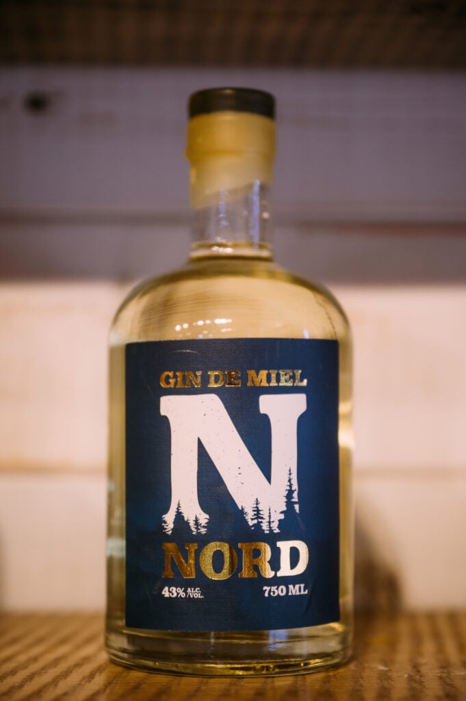 Le gin NORD est un alcool produit par la Miellerie de la Grande Ourse.